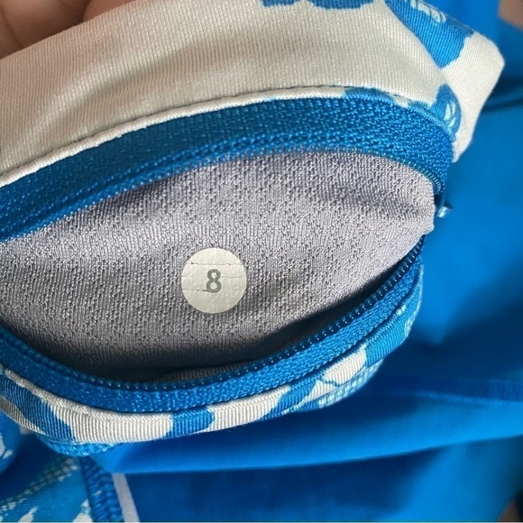 LULULEMON Run: For Your Life Crop • Beaming Blue / Laceoflage Polar Cream • US 8 - Picture 12 of 13